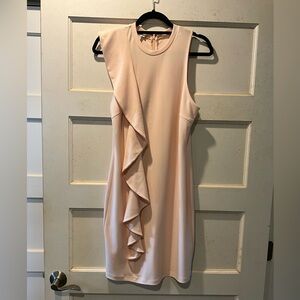 NWOT! Gorgeous VENUS sleeveless, knee-length, ruffle accent dress. Size L.